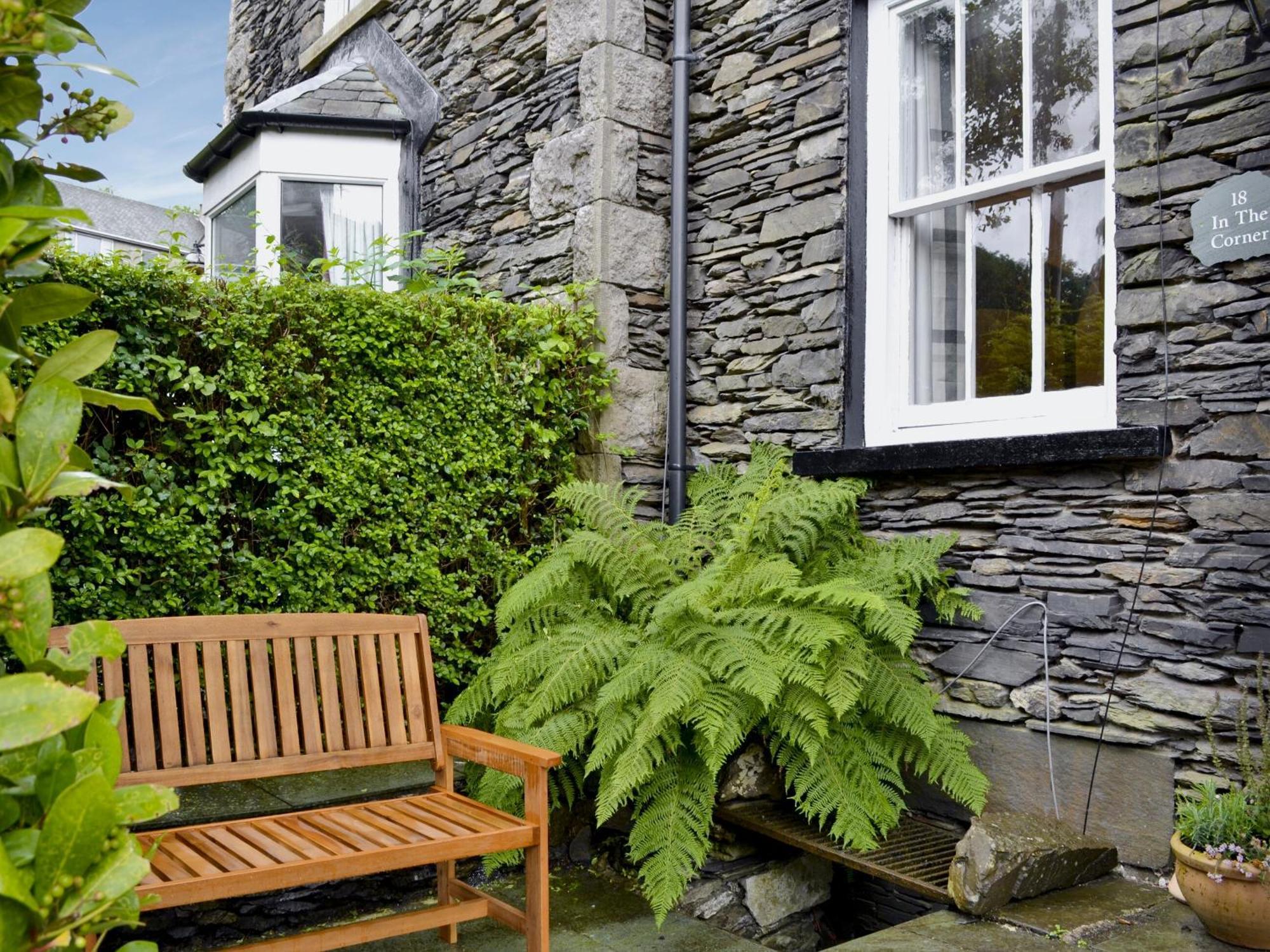 Villa 18 In The Corner Windermere Esterno foto
